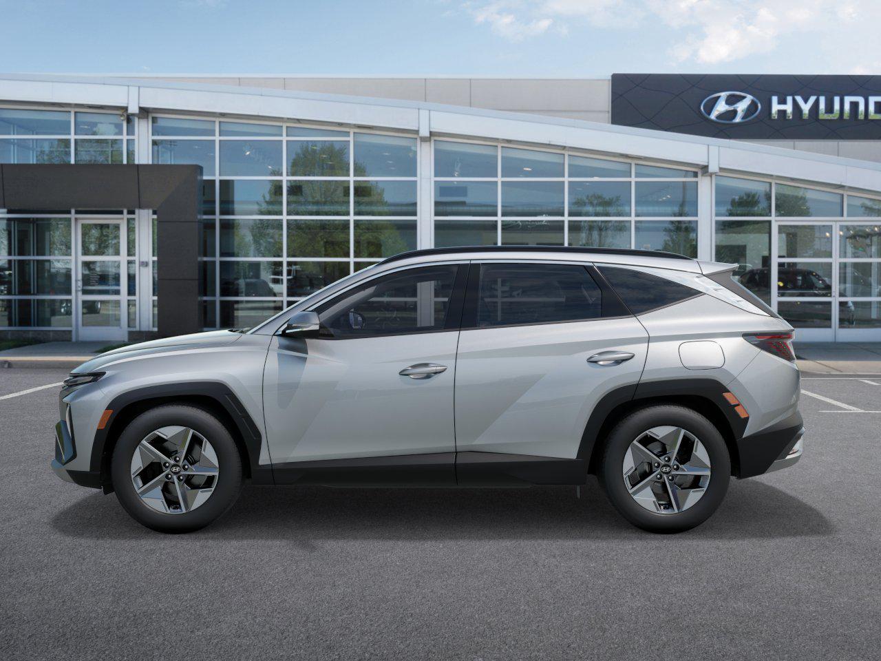 2025 Hyundai Tucson SEL Convenience photo 3