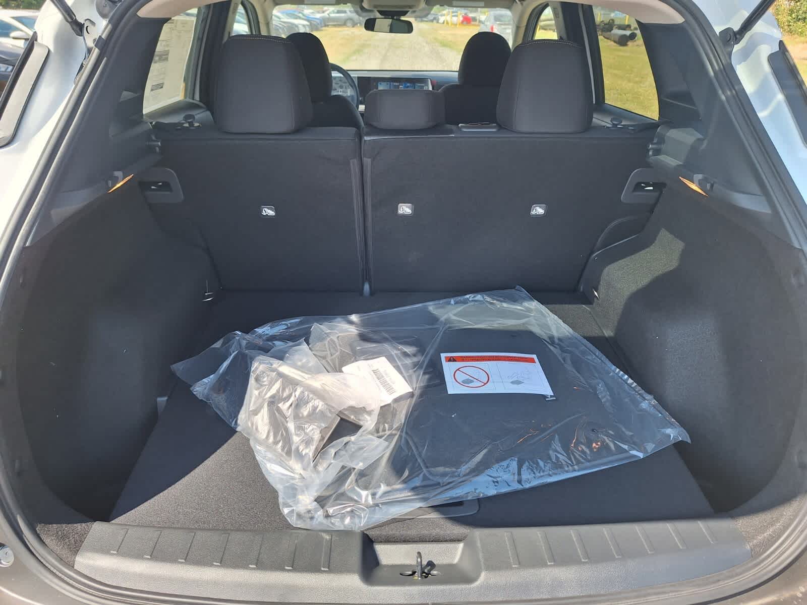 2026 Nissan Kicks SV photo 24