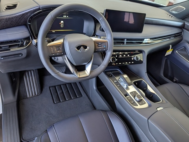 2026 Infiniti QX60 Luxe photo 3