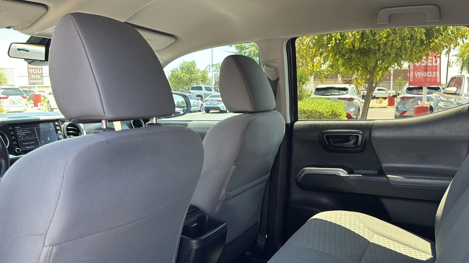 2021 Toyota Tacoma SR5 photo 27