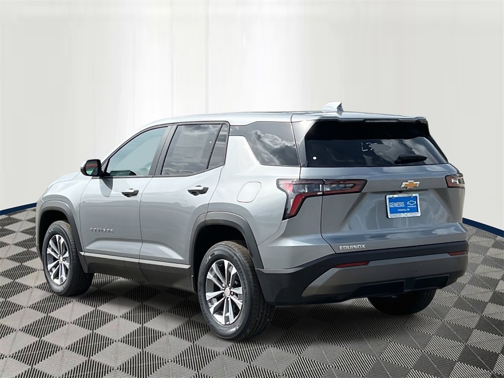 2026 Chevrolet Equinox LT photo 3