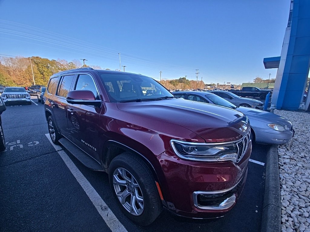 2022 Jeep Wagoneer Series II's photo