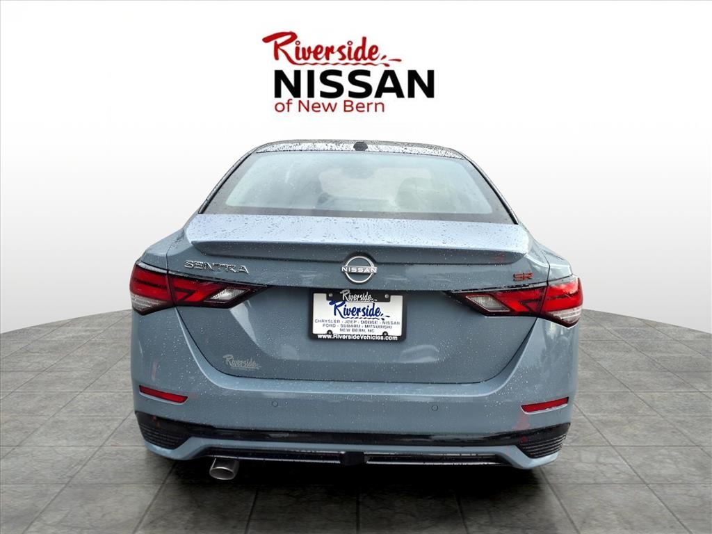 2025 Nissan Sentra SR photo 2