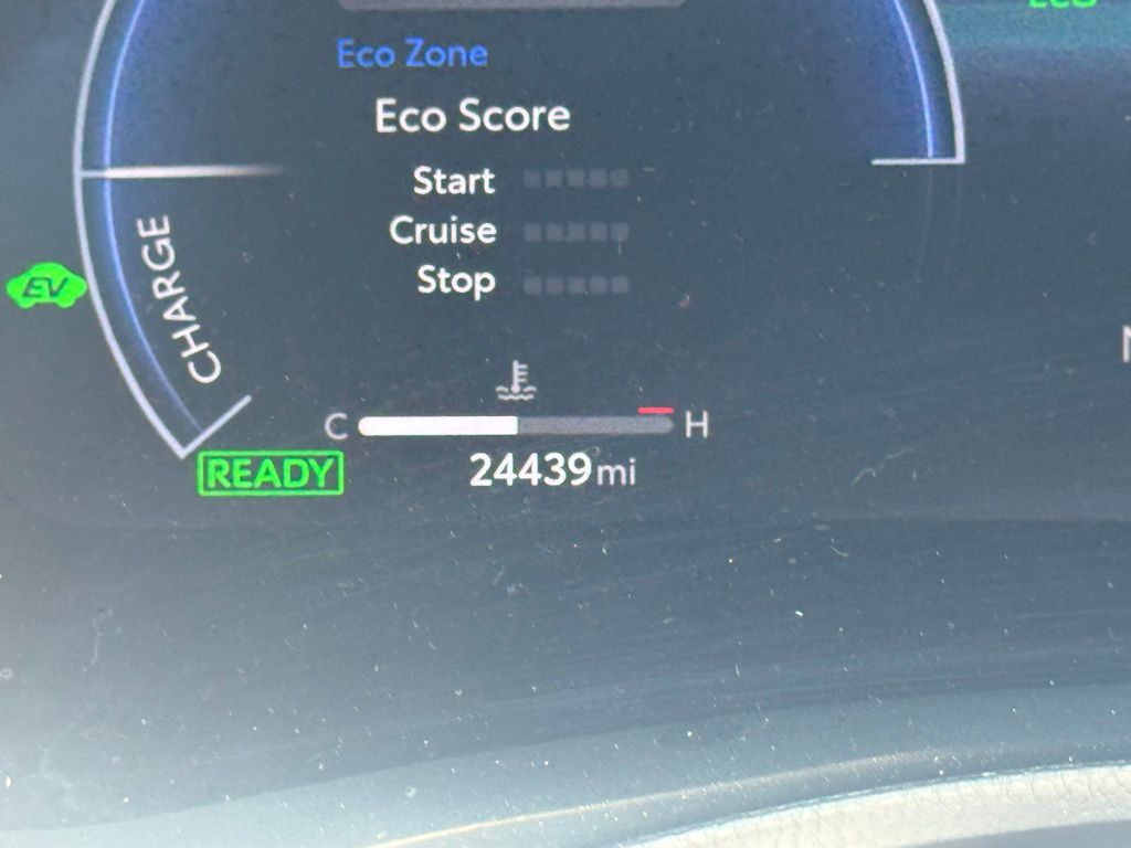 2023 Toyota Highlander Hybrid Platinum photo 25