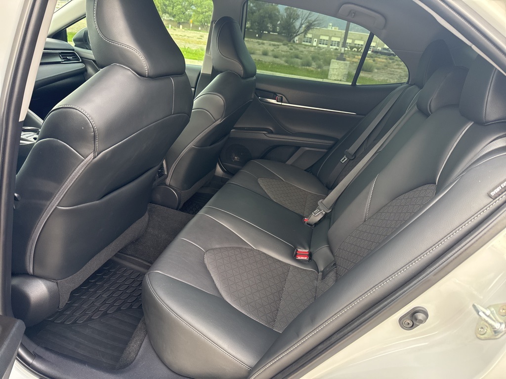 2022 Toyota Camry XSE photo 15