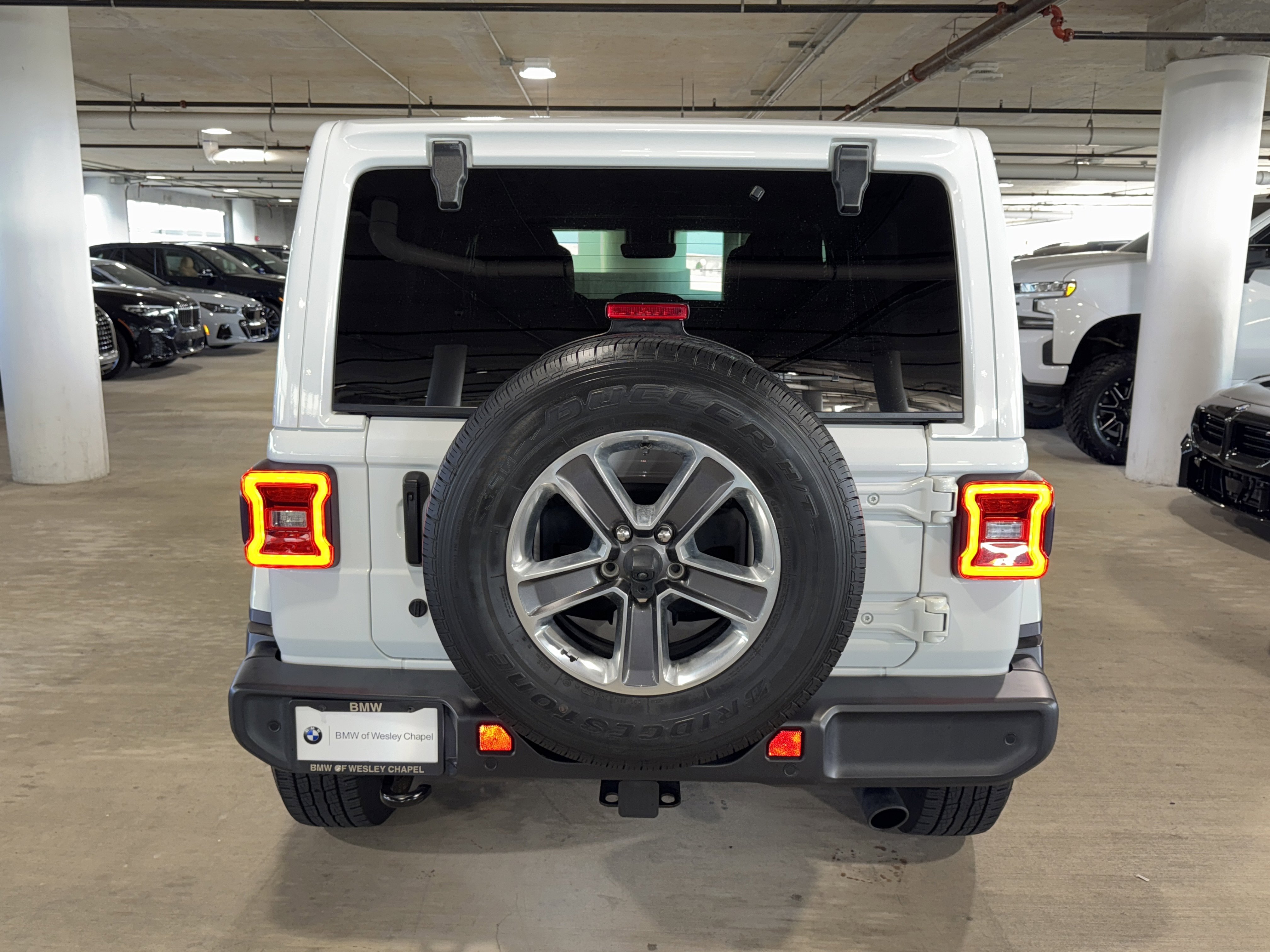 2020 Jeep Wrangler Unlimited Sahara photo 2