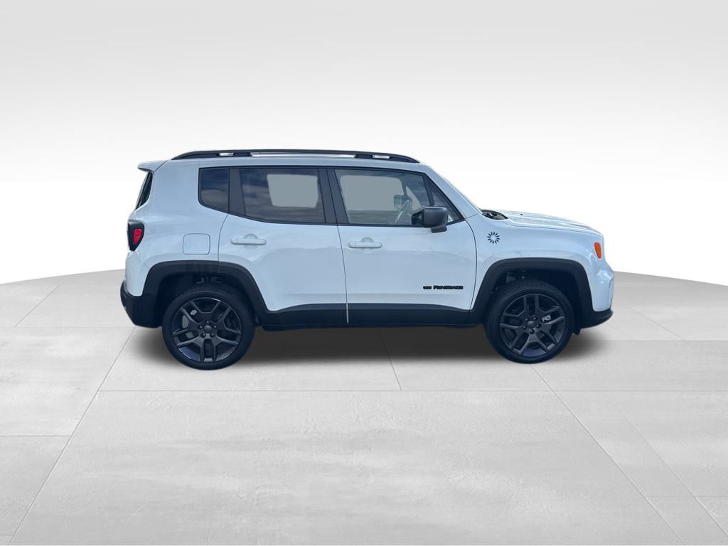 2021 Jeep Renegade Latitude photo 6