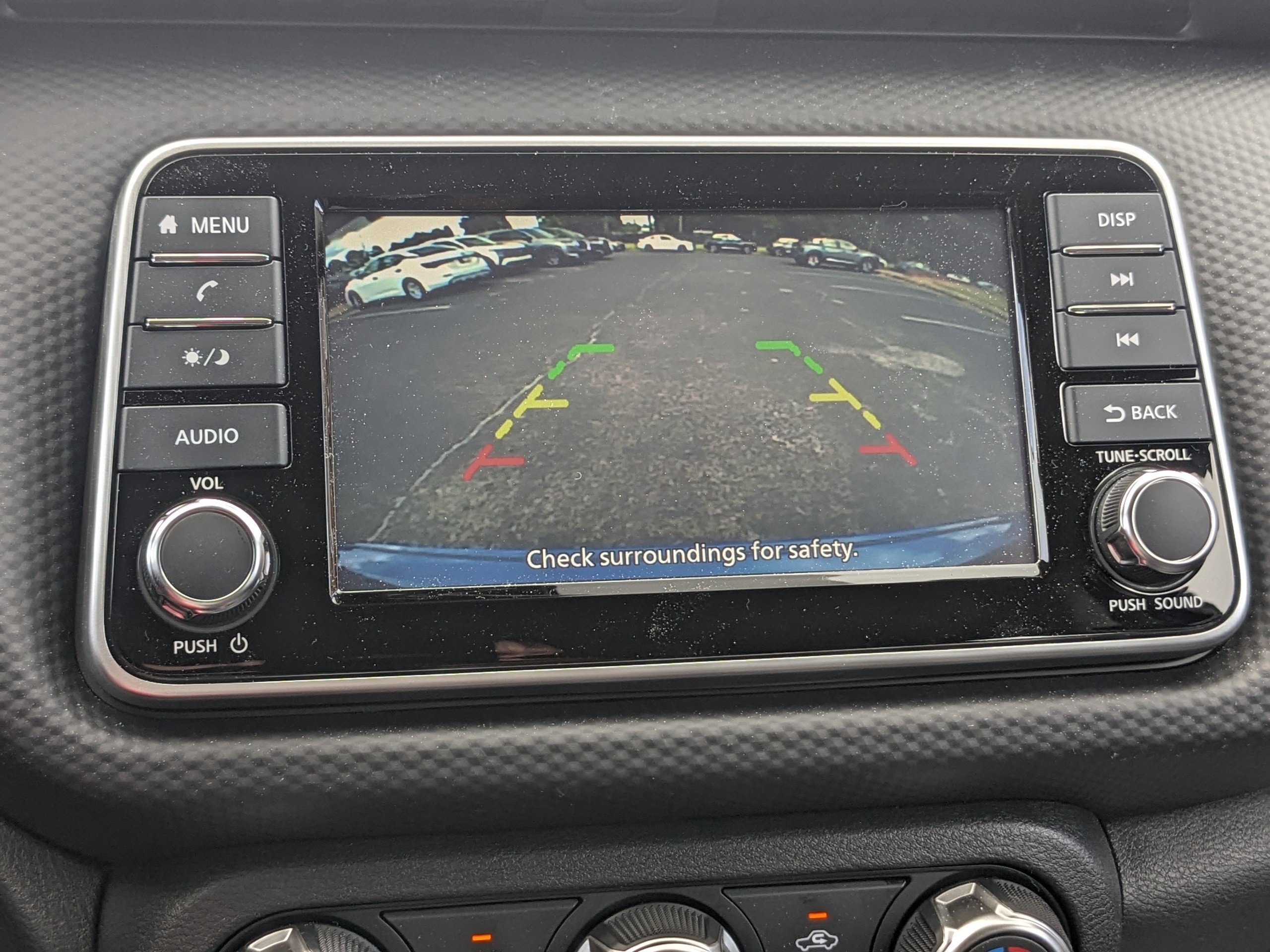 2025 Nissan Kicks Play S photo 8