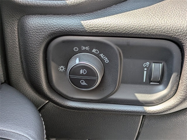 2025 Ram 3500 Big Horn photo 23