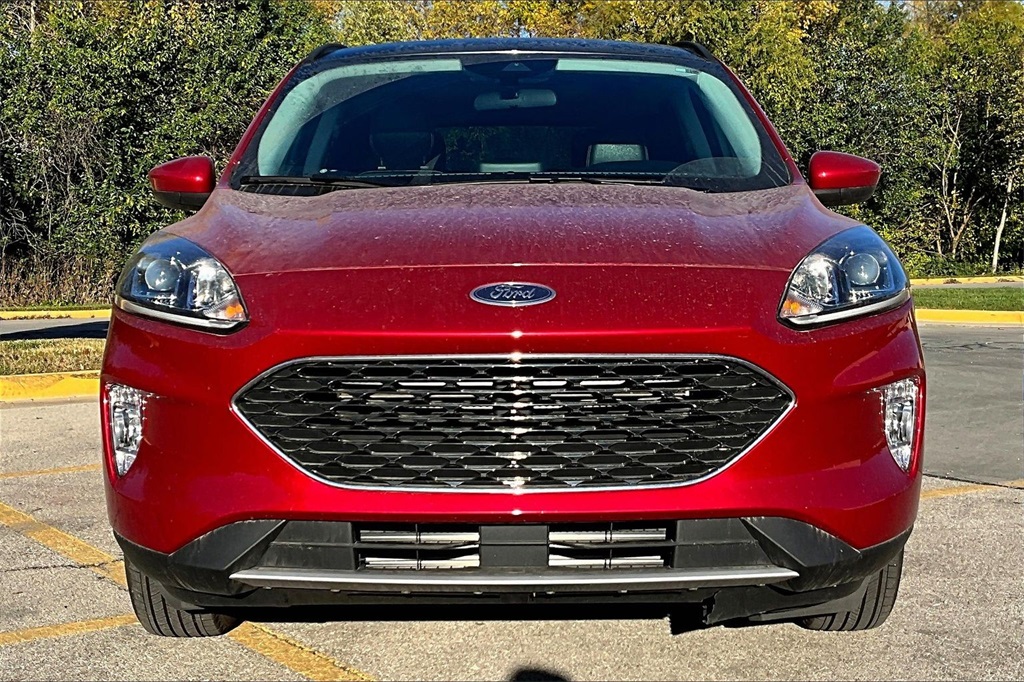 Used 2022 Ford Escape SEL with VIN 1FMCU9H68NUB70827 for sale in Kansas City