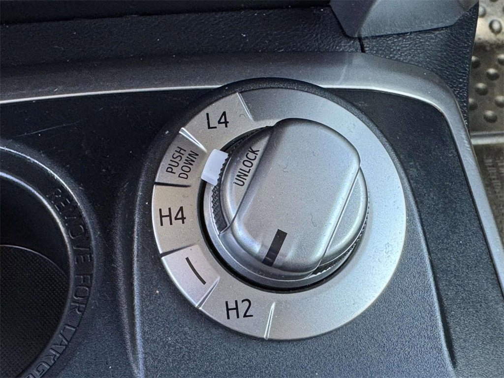 2023 Toyota 4Runner SR5 Premium photo 7