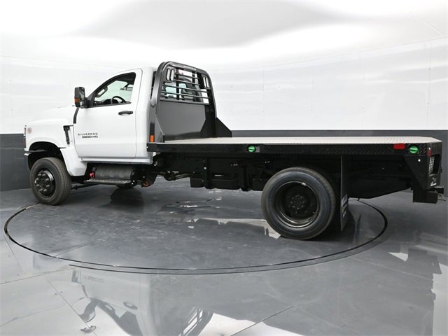 2024 Chevrolet Silverado 5500HD Work Truck photo 3