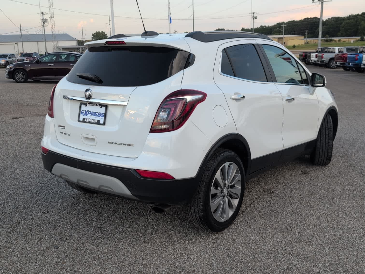 2018 Buick Encore Preferred photo 3