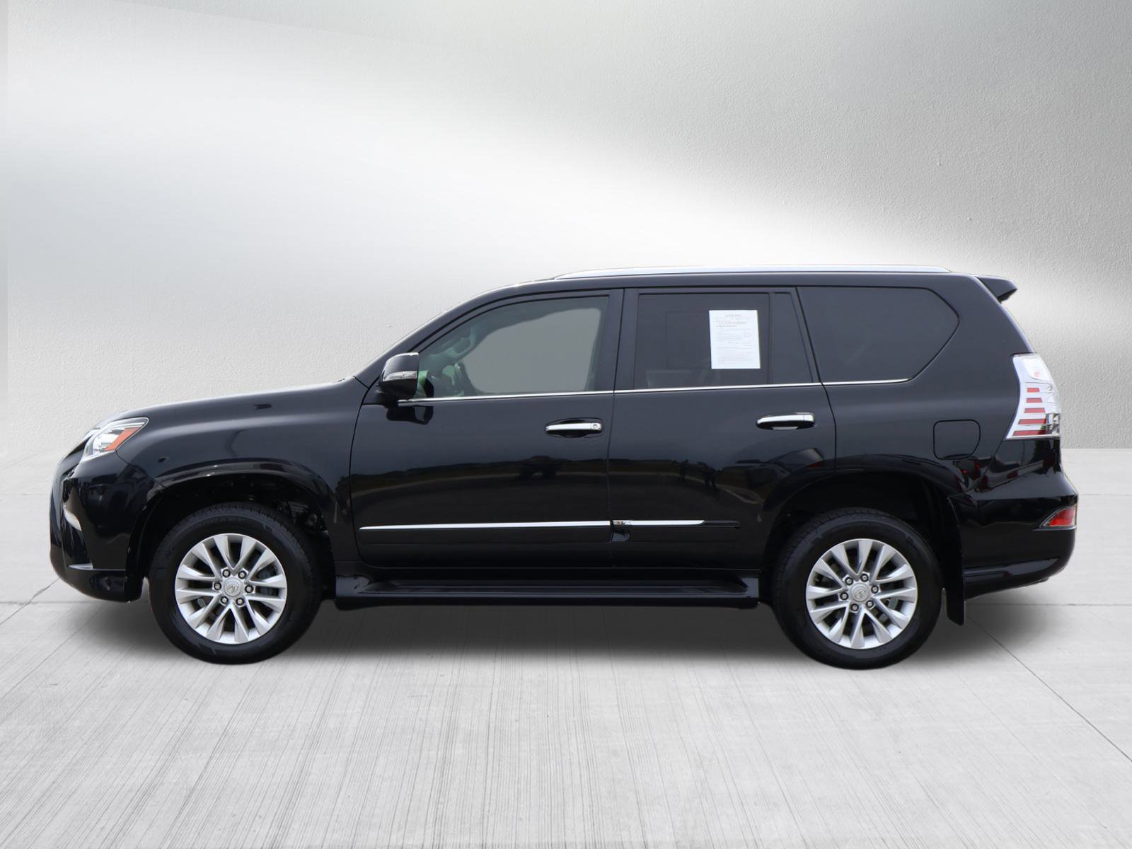 2018 Lexus GX 460 Premium photo 4