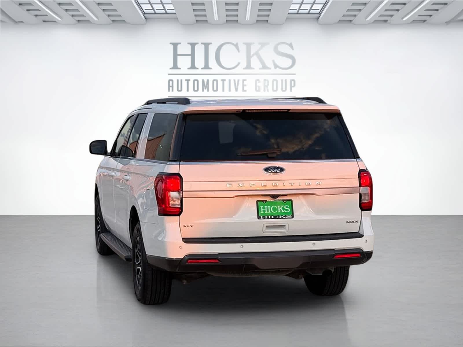 2022 Ford Expedition MAX XLT photo 4