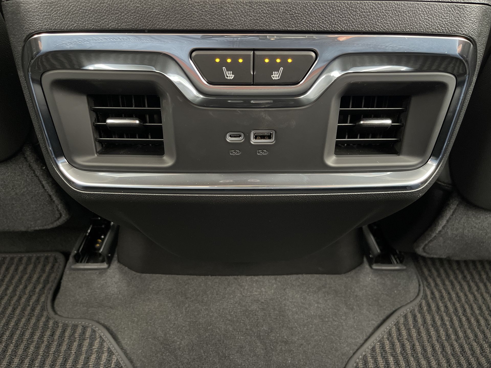 2026 Gmc Sierra 1500 Denali Ultimate photo 22
