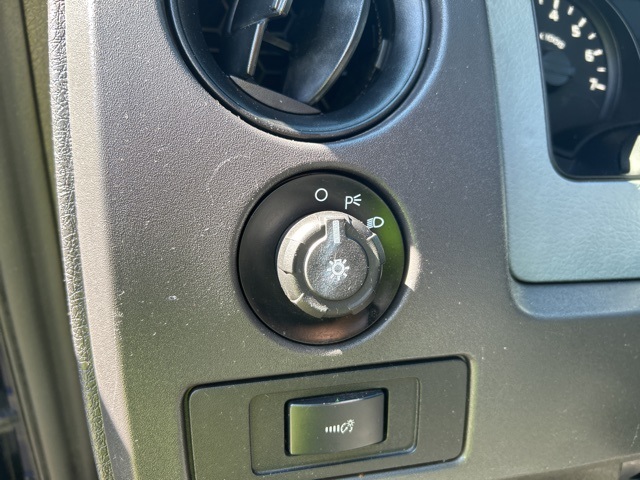 2013 Ford F-150 XL photo 15