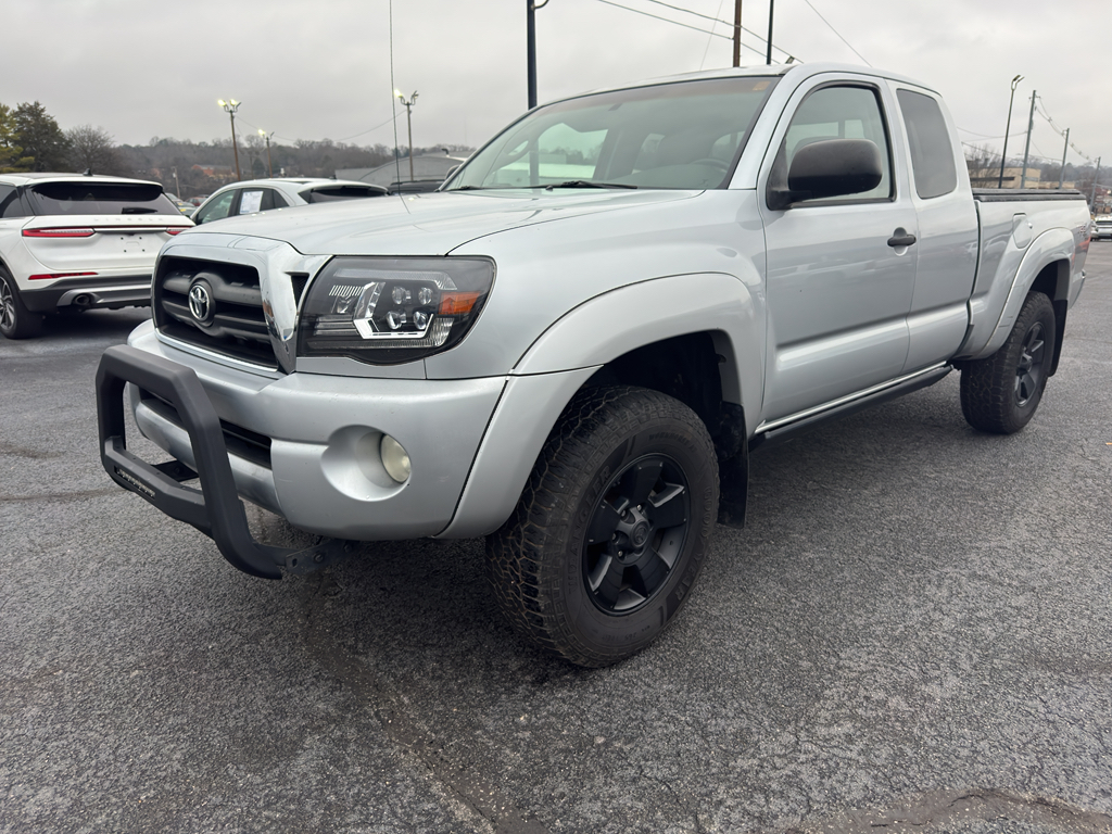 2006 Toyota Tacoma Base's photo