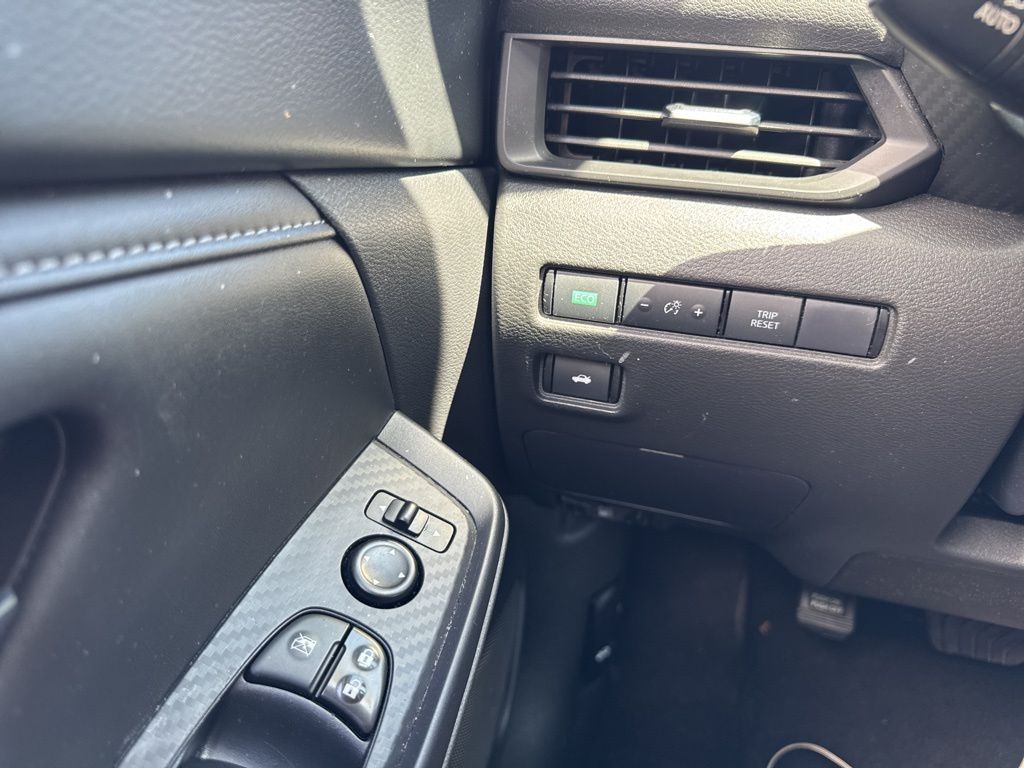 2024 Nissan Sentra S photo 12