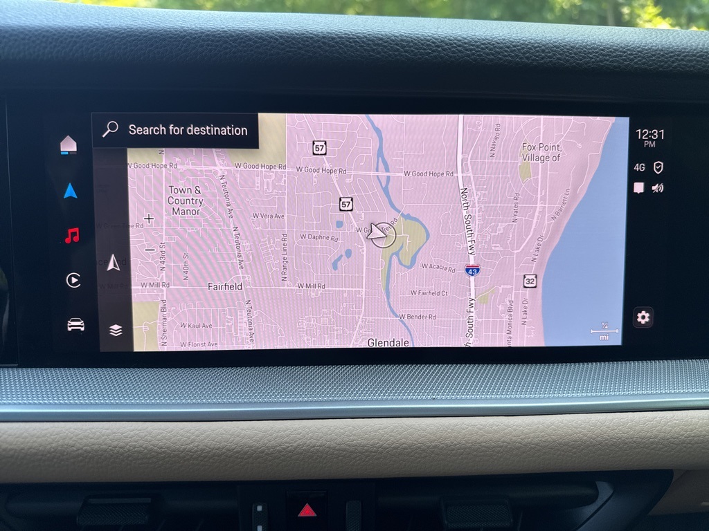 2024 Porsche Cayenne Base photo 17