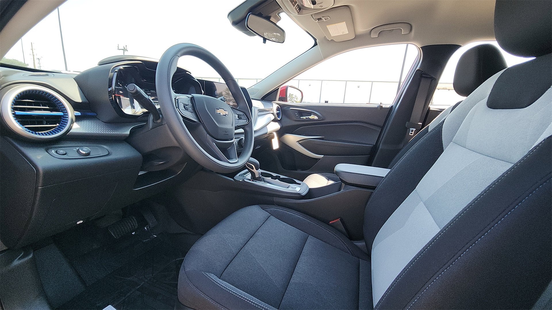 2026 Chevrolet Trax LS photo 9