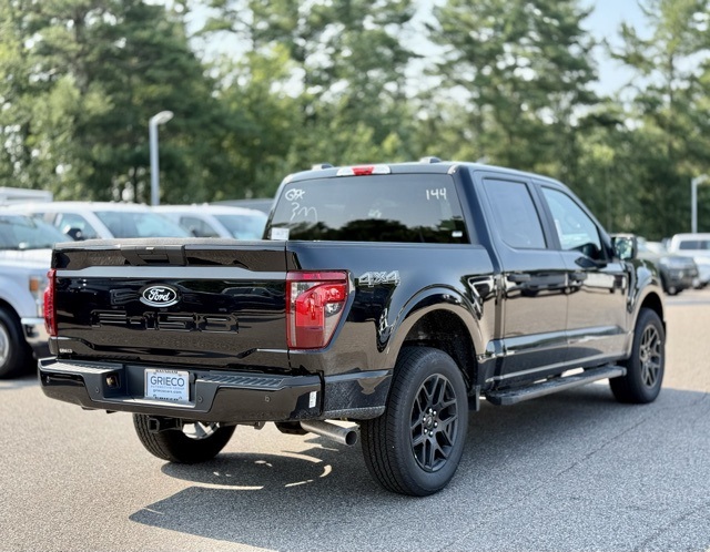 2025 Ford F-150 STX photo 4
