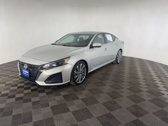 2023 Nissan Altima 2.5 SL photo 3