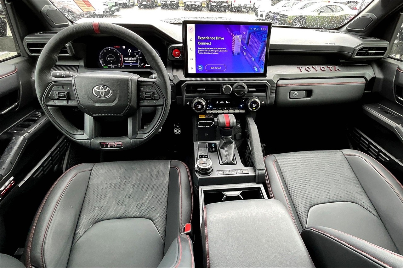 2025 Toyota Tacoma TRD Pro 4x4 photo 8