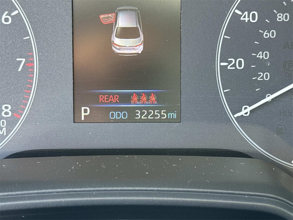2023 Toyota Corolla LE photo 26