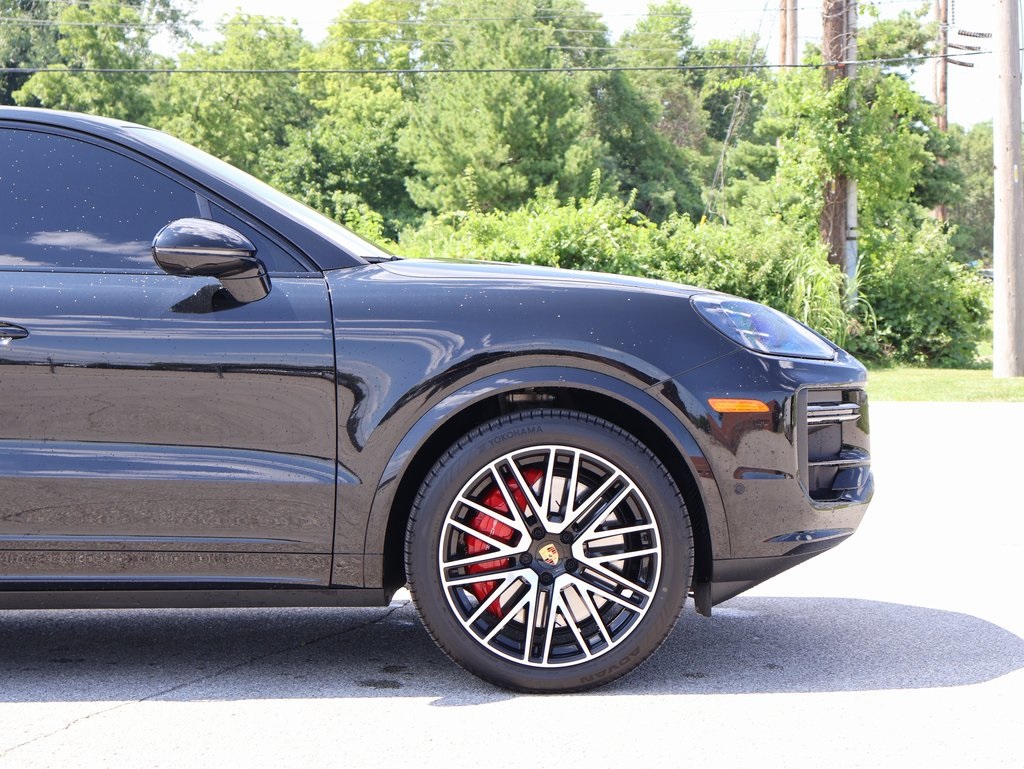 2024 Porsche Cayenne E-Hybrid Coupe Turbo photo 8