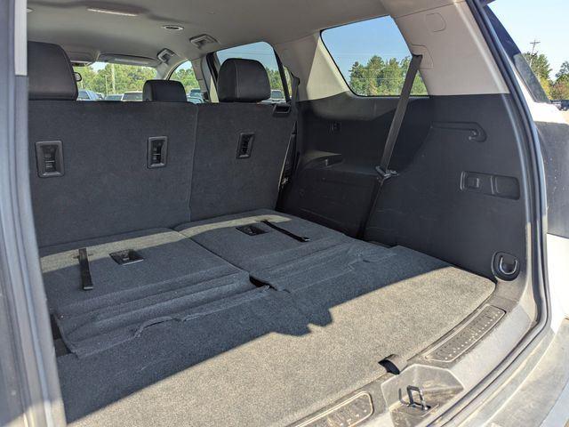 2023 Gmc Acadia SLT photo 13