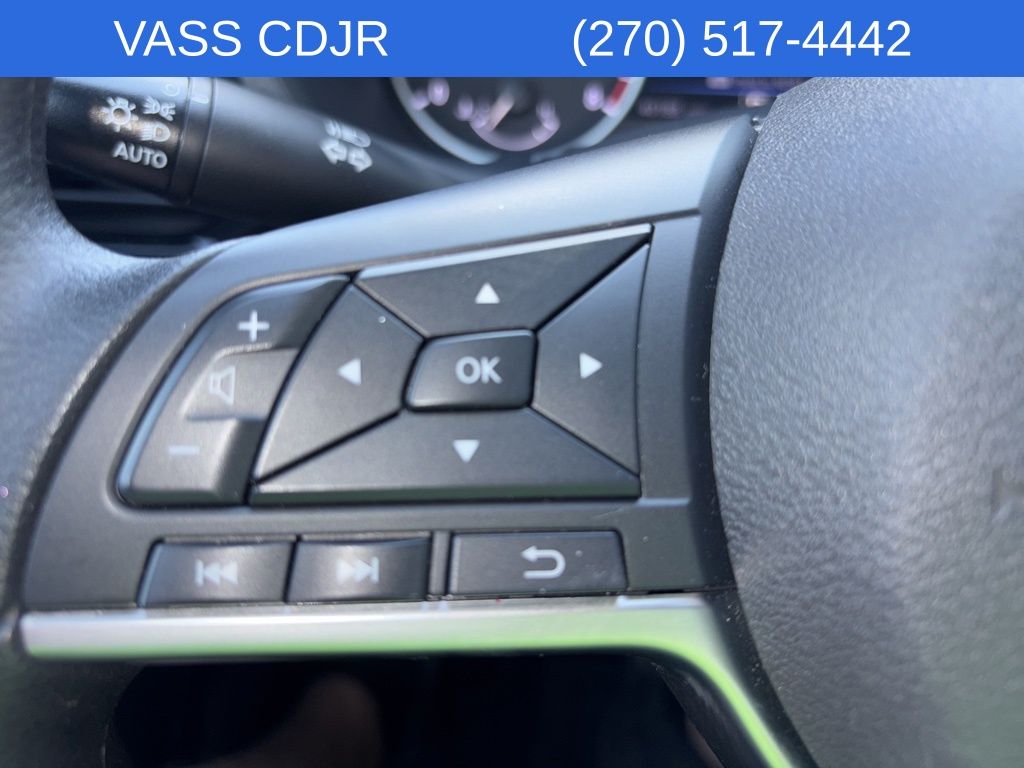 2023 Nissan Sentra SV photo 12