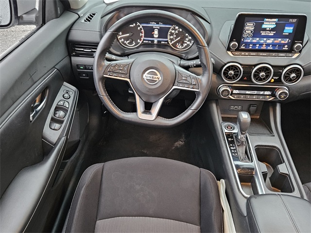 2020 Nissan Sentra SV photo 6