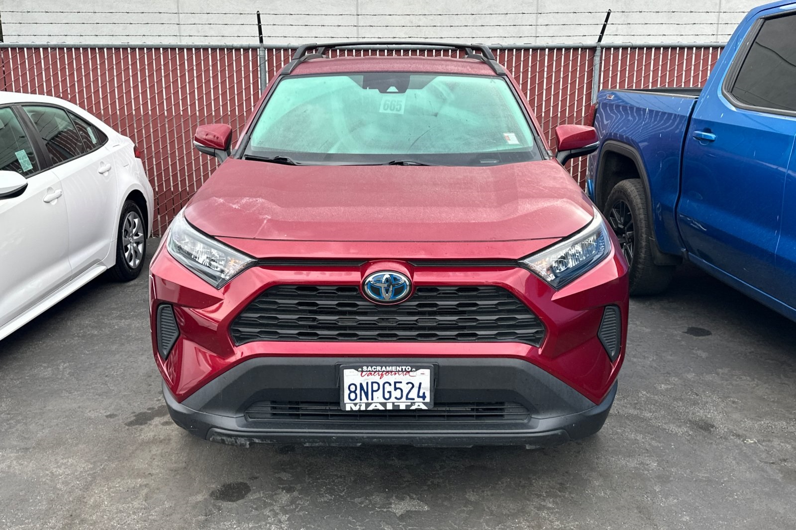 2020 Toyota RAV4 Hybrid LE photo 4