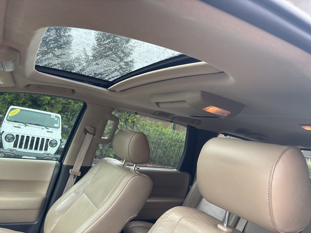 2008 Toyota Sequoia Limited photo 16