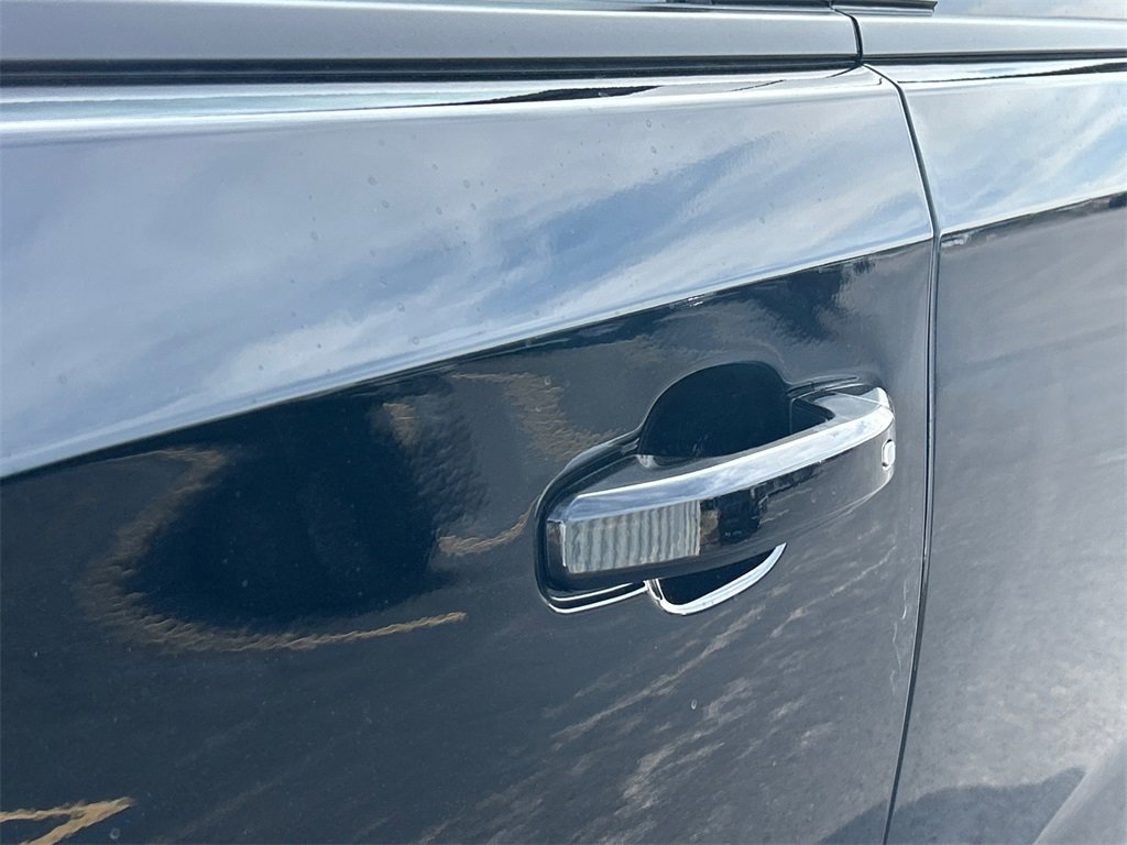 2026 GMC SIERRA - Image 13