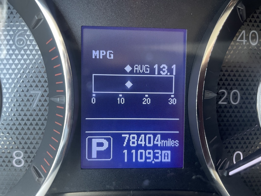2018 Nissan Armada Platinum photo 12