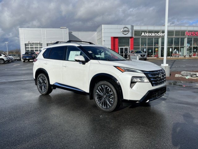 2026 Nissan Rogue Platinum's photo