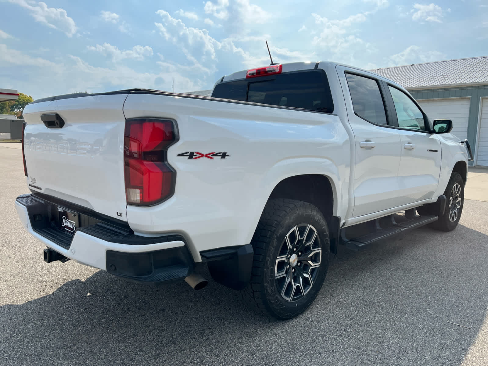 2024 Chevrolet Colorado LT photo 6