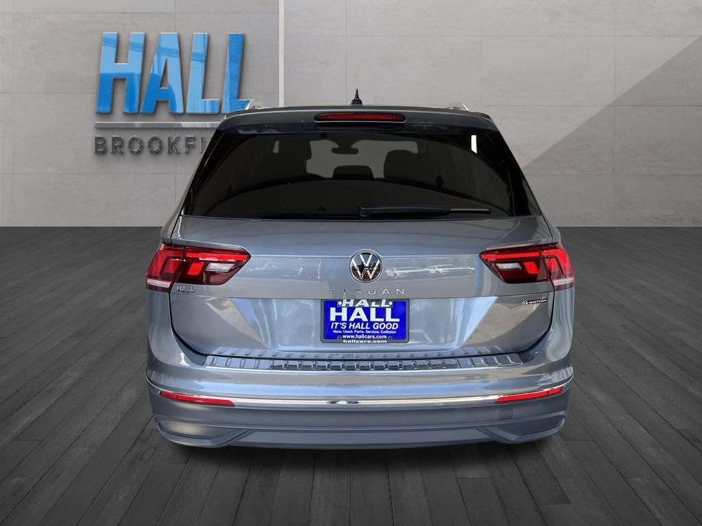 2024 Volkswagen Tiguan SE Wolfsburg Edition photo 4