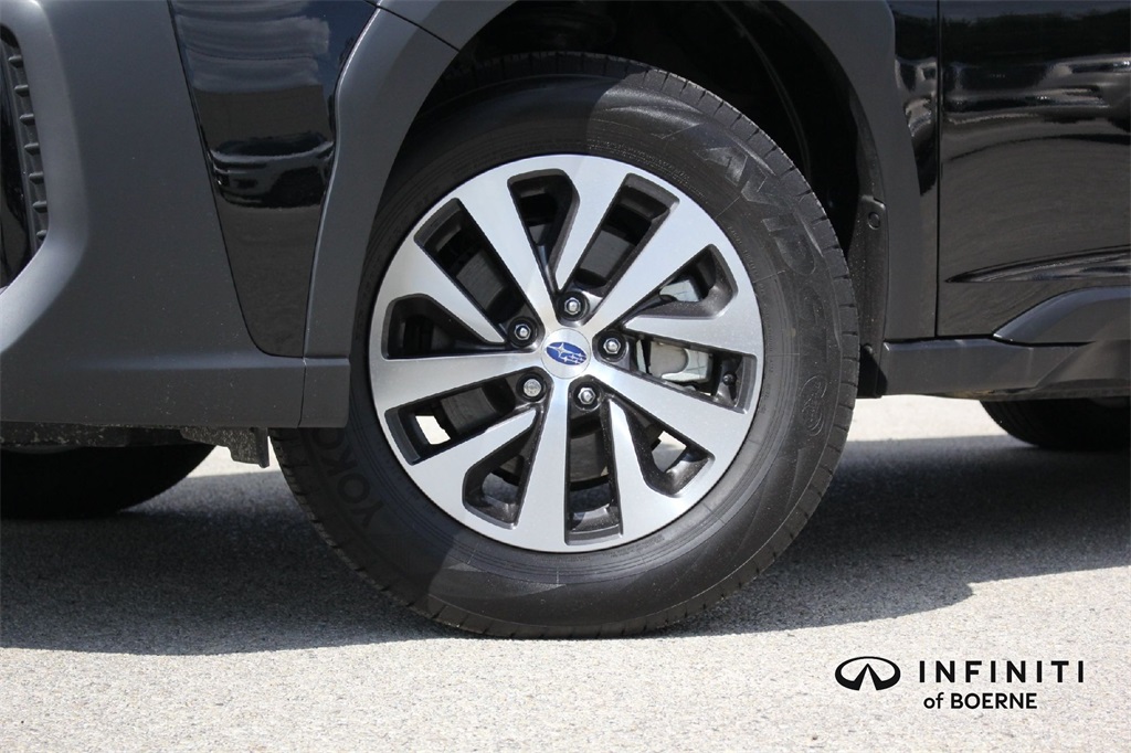 2025 Subaru Outback Premium photo 3