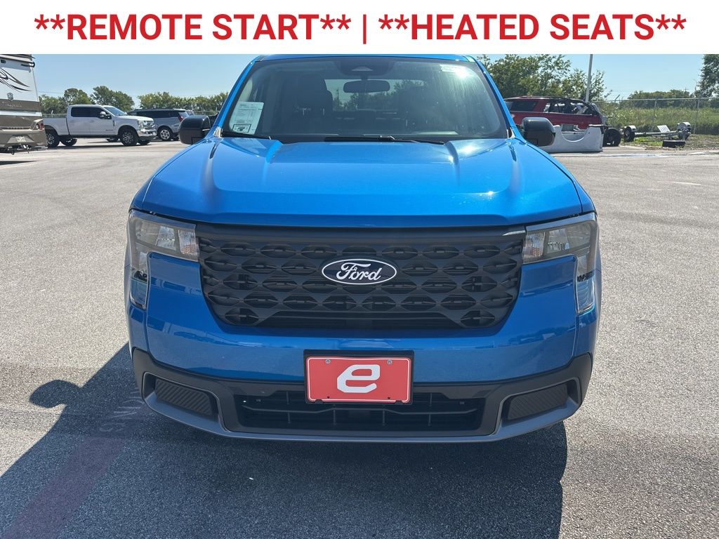 2025 Ford Maverick XLT photo 2