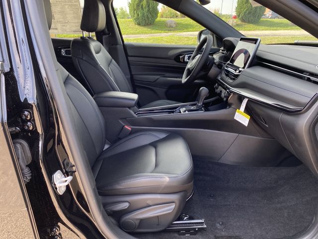 2025 Jeep Compass Limited photo 31