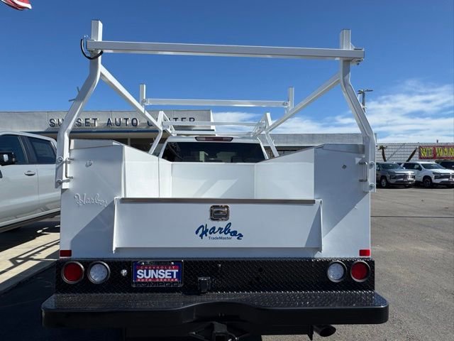 2024 Chevrolet Silverado 3500HD photo 4