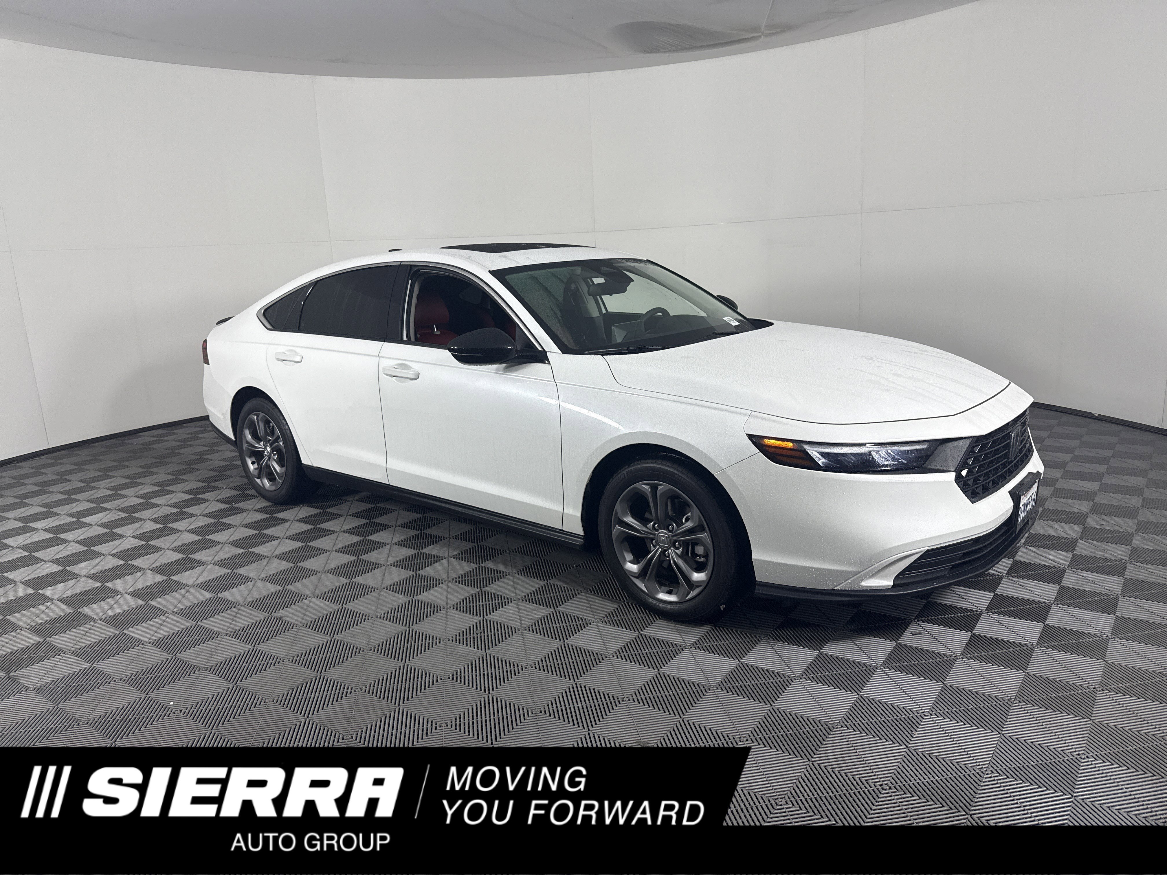 2024 Honda Accord EX's photo