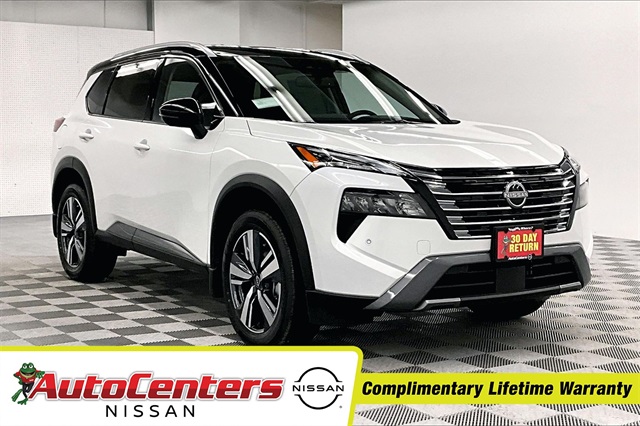 2025 Nissan Rogue SL's photo