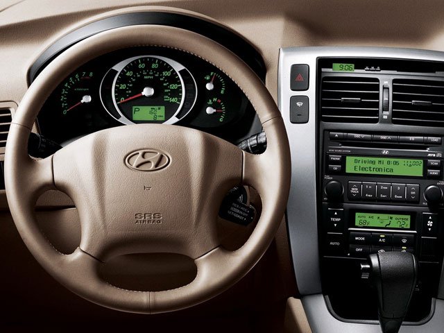 2008 Hyundai Tucson Limited photo 4