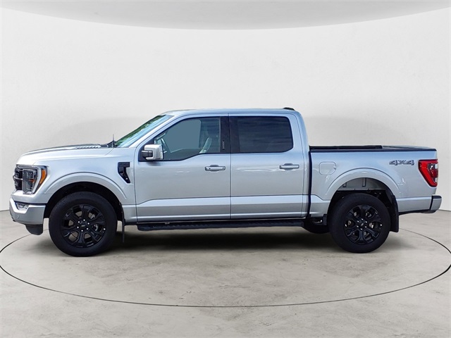 2023 Ford F-150 Lariat photo 2