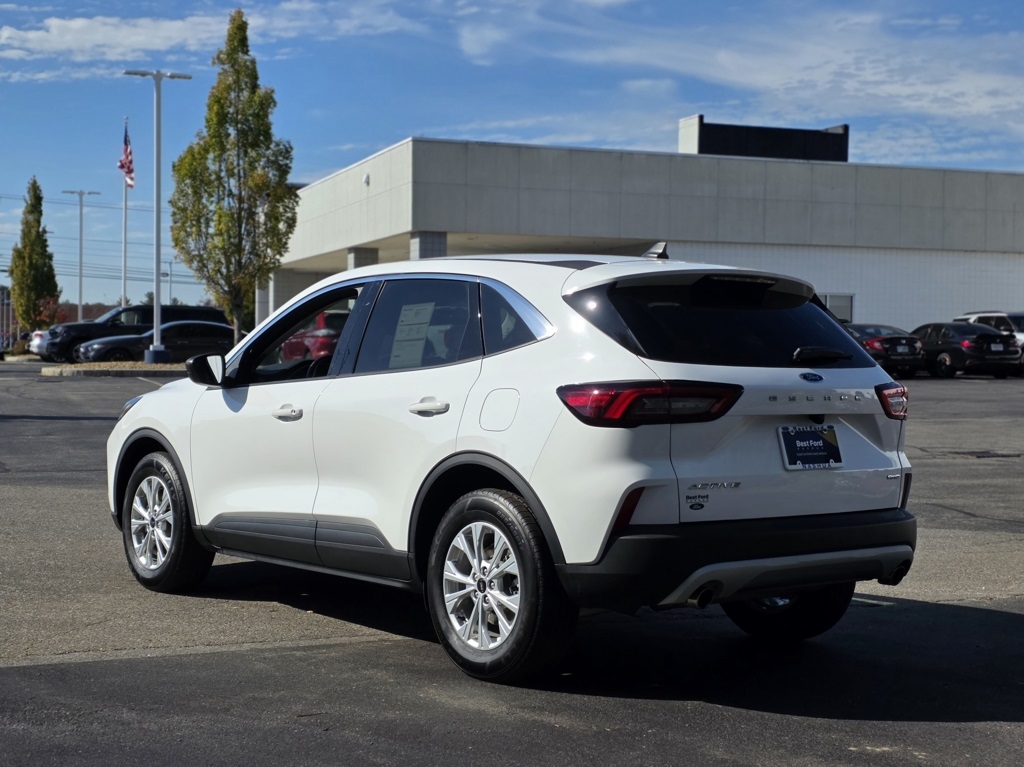 2023 Ford Escape Active photo 3