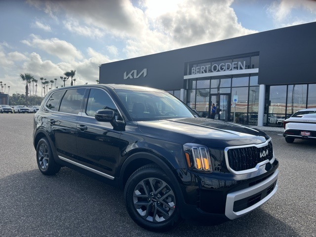 2025 Kia Telluride LX's photo